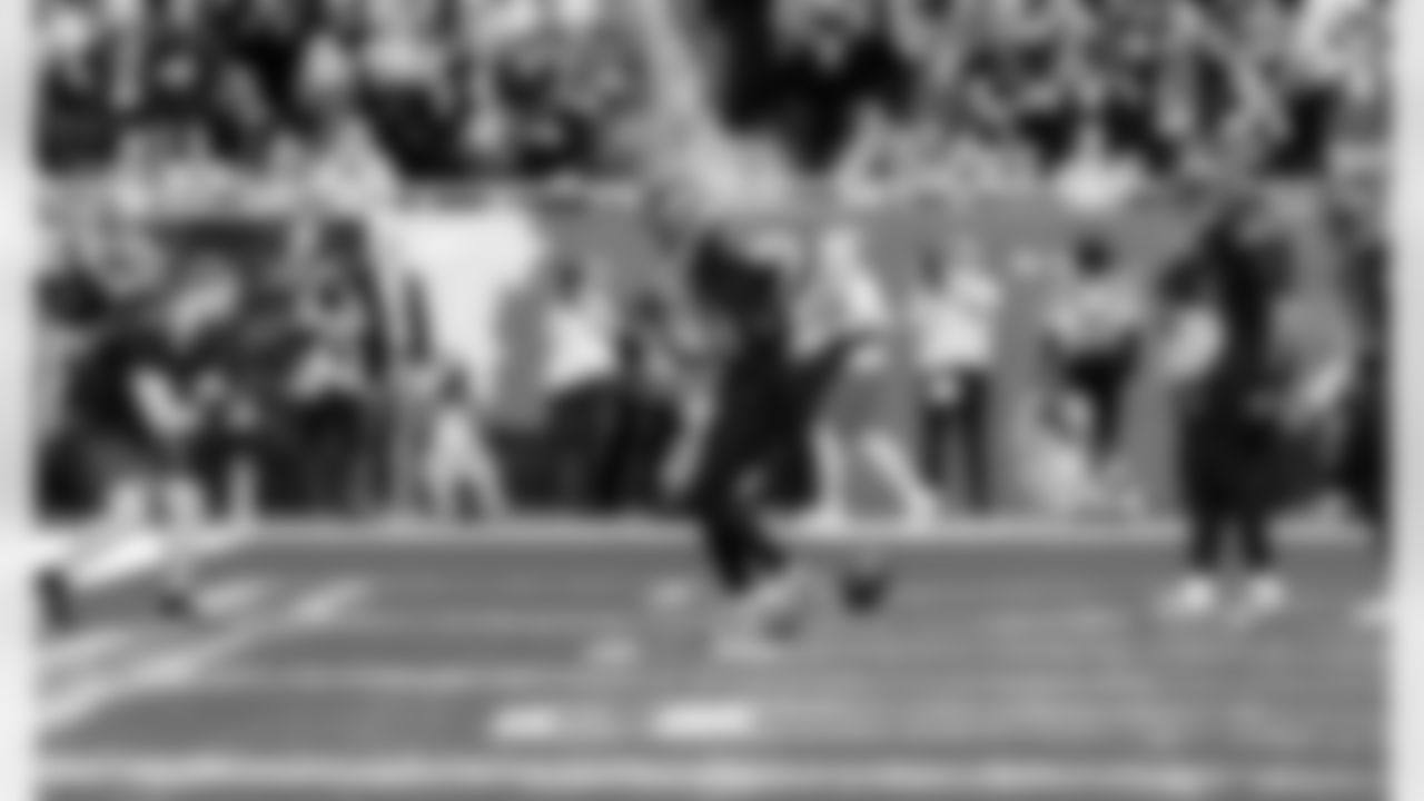 Detroit Lions wide receiver Amon-Ra St. Brown (14) celebrates after a touchdown during an NFL football game against the New York Giants on Sunday, Nov. 23, 2025 in Detroit. (Jeff Nguyen/Detroit Lions via AP)