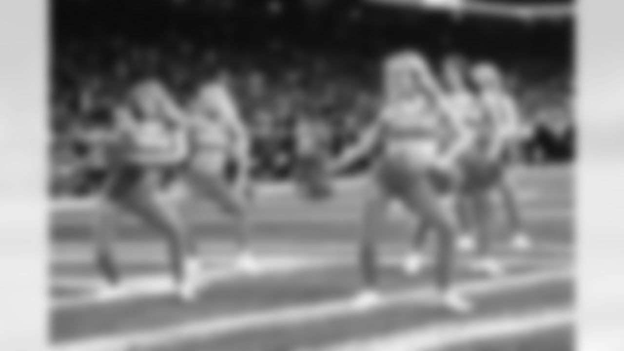 Detroit Lions Cheerleaders perform during an NFC Divisional Round playoff football game against the Washington Commanders on January 18, 2025 in Detroit. (Mike Ferdinande/Detroit Lions)