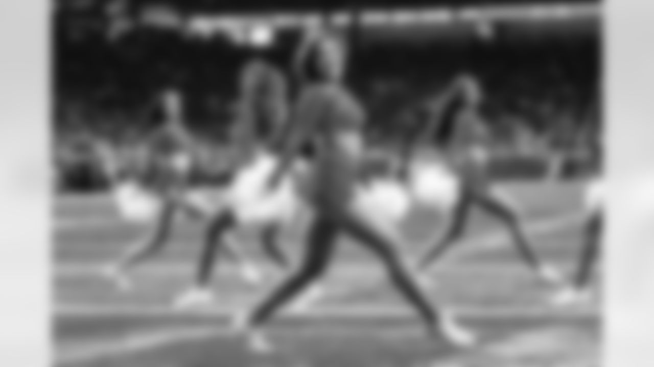 Detroit Lions Cheerleaders perform during an NFL football game against the Miami Dolphins on Saturday, Aug. 16, 2025 in Detroit. (Mike Ferdinande/Detroit Lions)