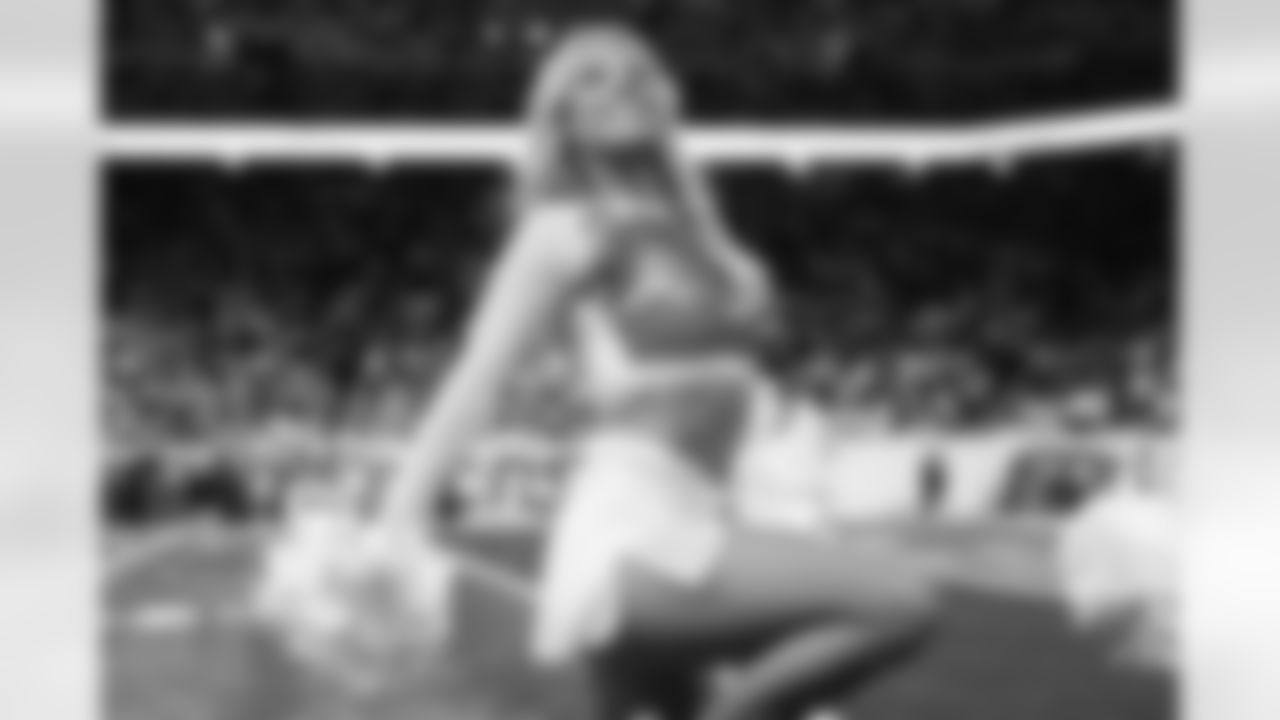 Detroit Lions Cheerleaders perform during an NFL football game against the Dallas Cowboys on Thursday, Dec. 4, 2025 in Detroit. (Mike Ferdinande/Detroit Lions)