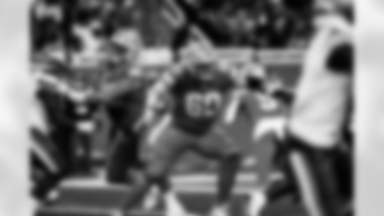 Detroit Lions offensive lineman Graham Glasgow (60) during an NFL football game against the Minnesota Vikings on Sunday, Nov. 2, 2025 in Detroit. (Jeff Nguyen/Detroit Lions via AP)