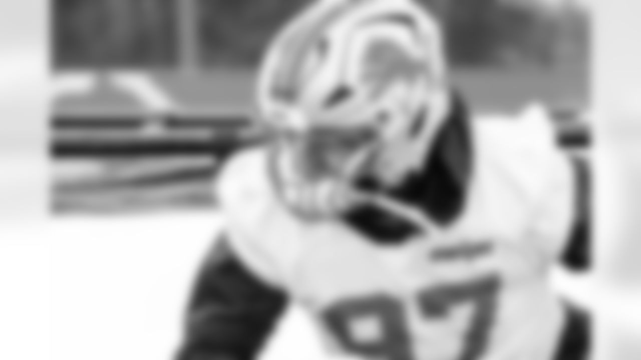 Detroit Lions edge rusher Aidan Hutchinson (97) during practice at the Meijer Performance Center on Jan. 2, 2026 in Allen Park, Mich. (Jeff Nguyen/Detroit Lions)