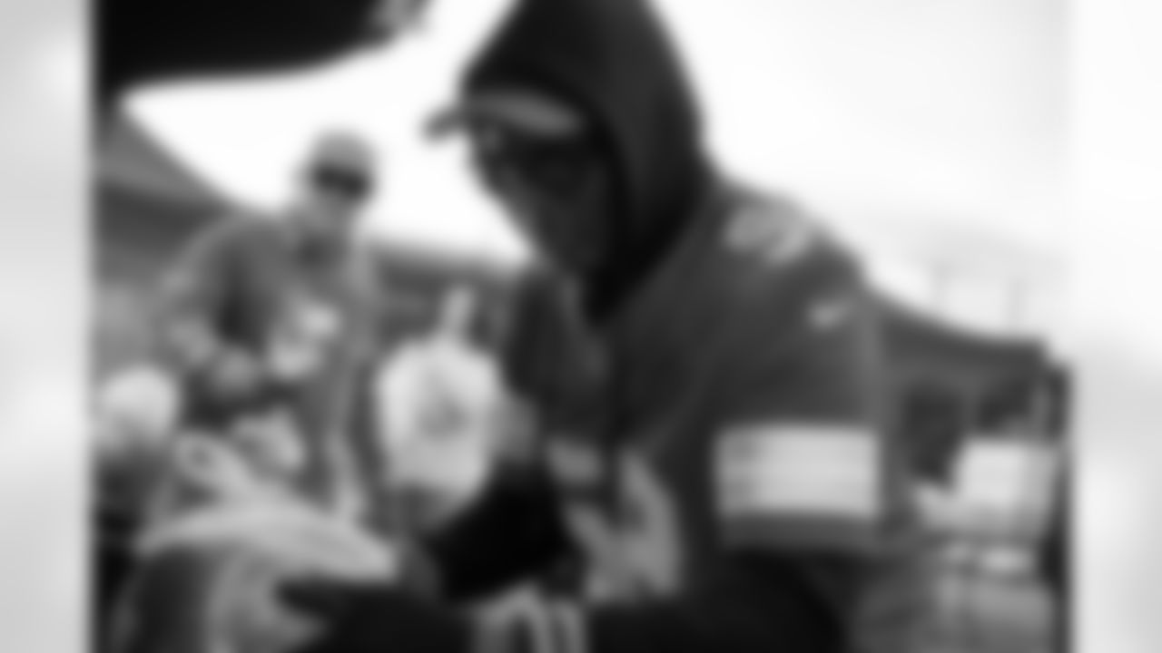 Lions Legend George Jamison (58) during a Thanksgiving meal distribution event at the Detroit Lions Academy on Nov. 19, 2025 in Detroit. (Carl Jones II/Detroit Lions)