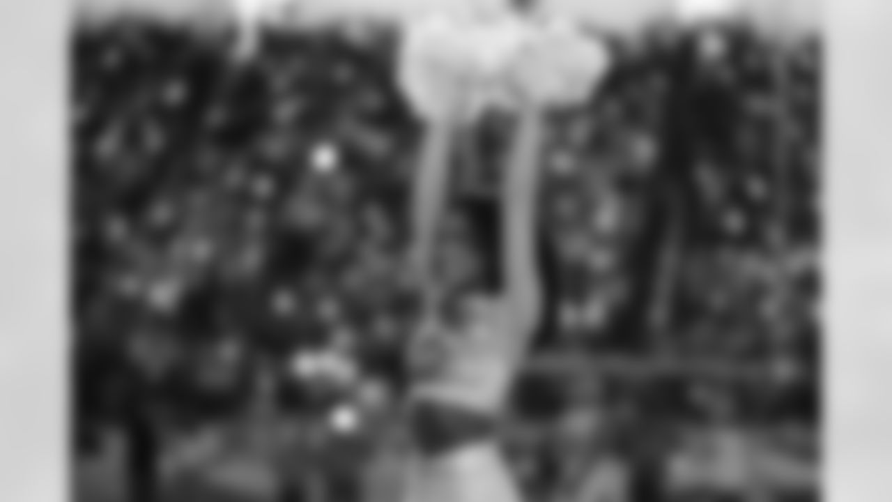 Detroit Lions Cheerleaders perform during an NFL football game against the Dallas Cowboys on Thursday, Dec. 4, 2025 in Detroit. (Mike Ferdinande/Detroit Lions)