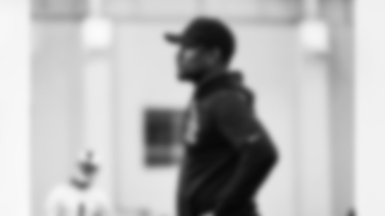 Detroit Lions Cornerbacks Coach Dré Bly during practice at the Lions training facility in Allen Park, MI on November 10, 2023. (Jeff Nguyen/Detroit Lions)