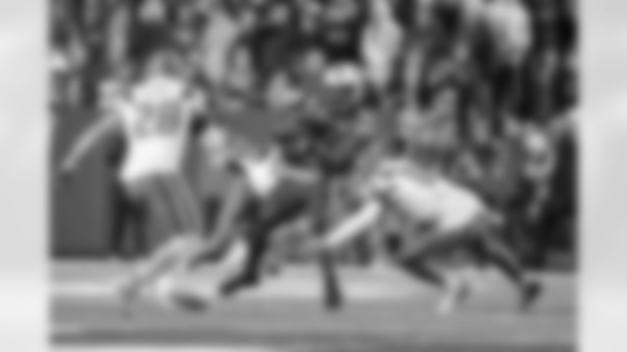 Wisconsin WR Vinny Anthony II (8)