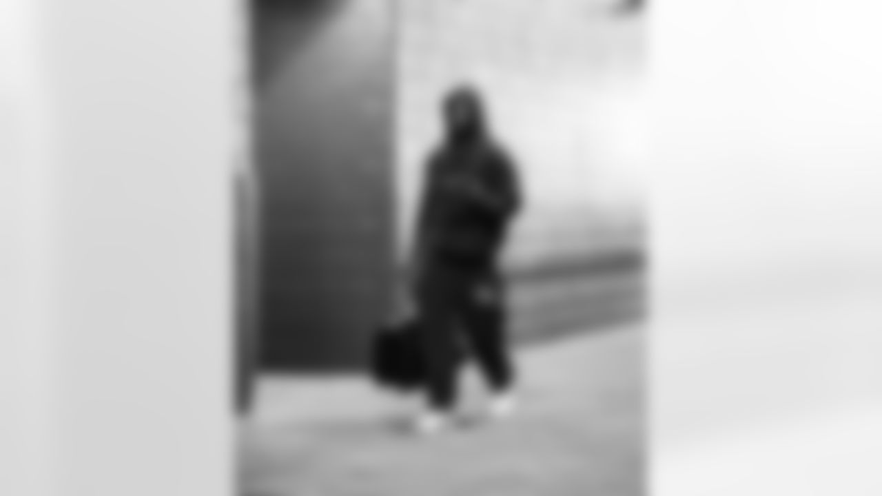 Detroit Lions running back Jahmyr Gibbs (0) arrives to an NFL football game against the Washington Commanders on Sunday, Nov. 9, 2025 in Landover, Md. (Jeff Nguyen/Detroit Lions via AP)