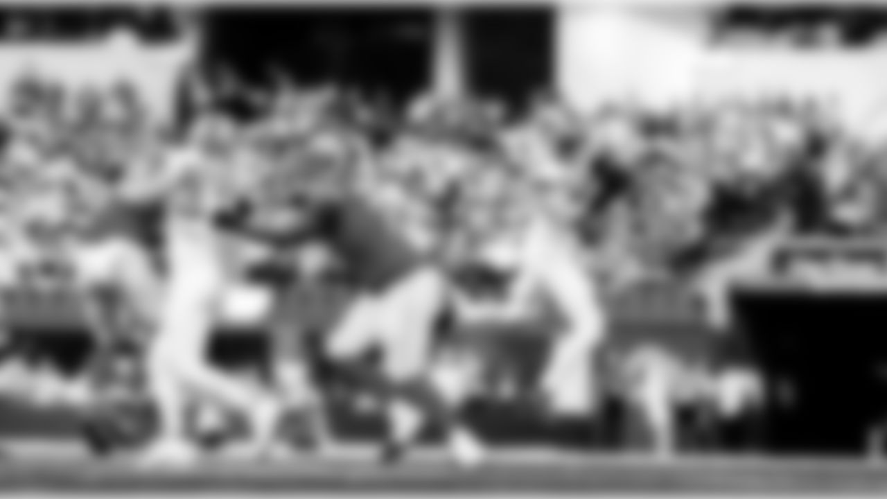 Detroit Lions edge rusher Aidan Hutchinson (97) intercepts a pass during an NFL football game against the Los Angeles Rams on Sunday, Dec. 14, 2025 in Inglewood, Calif. (Jeff Nguyen/Detroit Lions via AP)