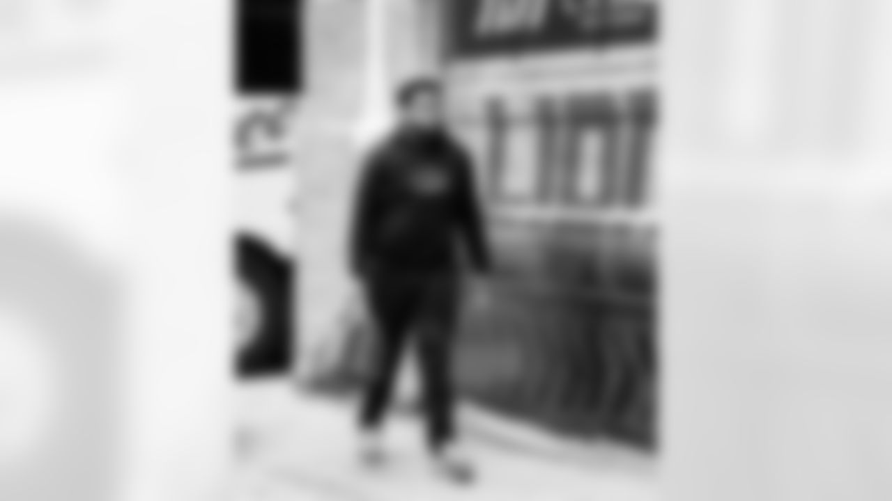 Detroit Lions offensive lineman Miles Frazier (71) arrives to an NFL football game against the Pittsburgh Steelers on Sunday, Dec. 21, 2025 in Detroit. (Jeff Nguyen/Detroit Lions via AP)