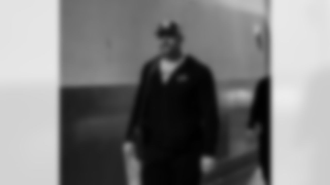 Detroit Lions head coach Dan Campbell arrives to an NFL football game against the Los Angeles Rams on Sunday, Dec. 14, 2025 in Inglewood, Calif. (Jeff Nguyen/Detroit Lions via AP)