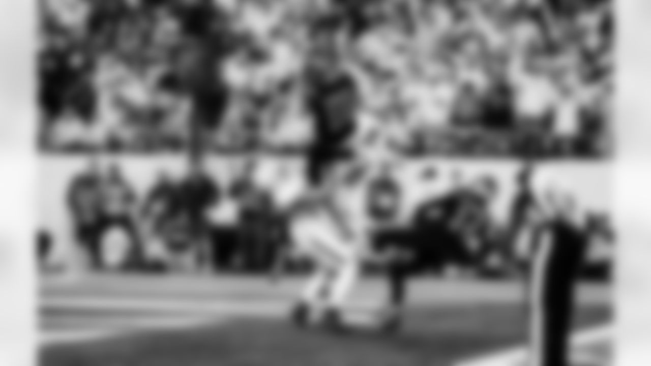 Detroit Lions wide receiver Isaac TeSlaa (18) scores a touchdown during an NFL football game against the Minnesota Vikings on Thursday, Dec. 25, 2025 in Minneapolis. (Jeff Nguyen/Detroit Lions via AP)