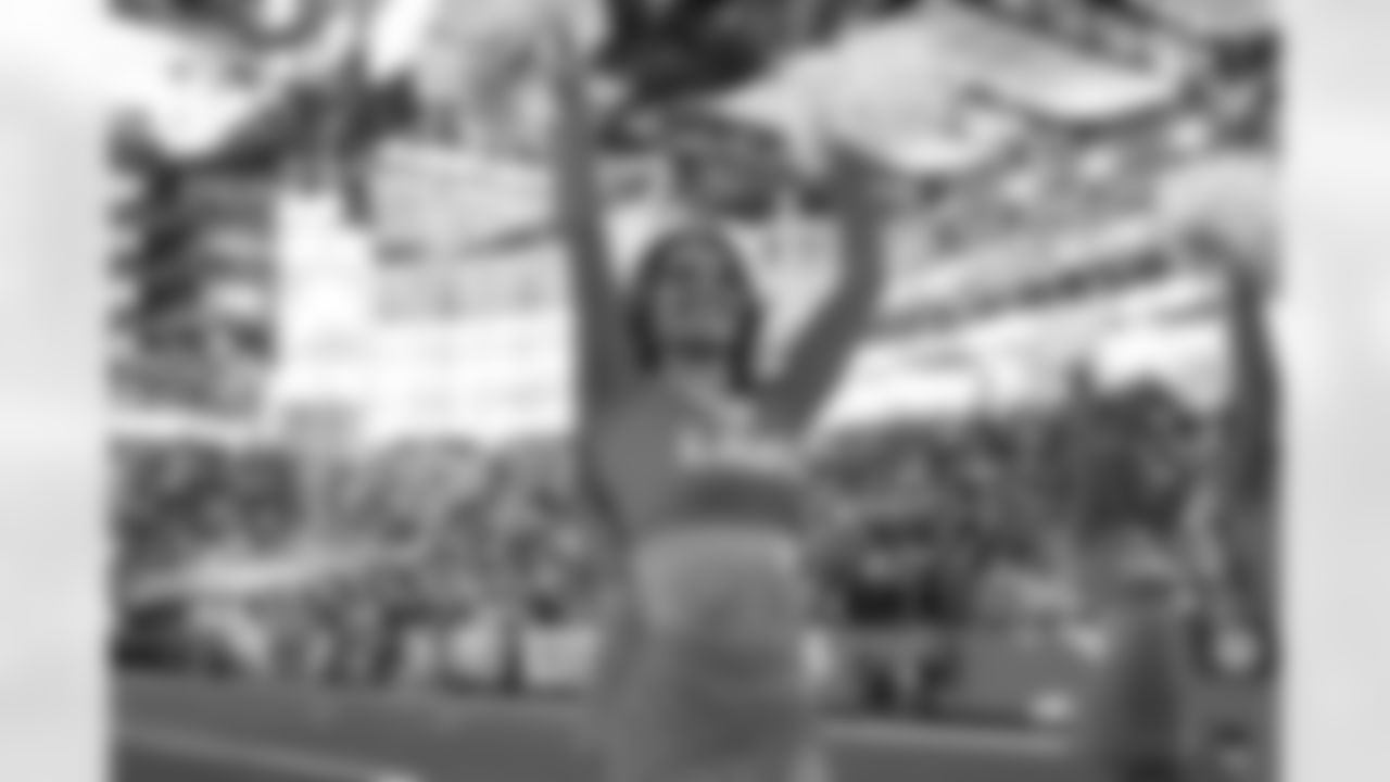 A Detroit Lions Cheerleader performs during an NFL football game against the Green Bay Packers on Thursday, Nov. 27, 2025 in Detroit. (Mike Ferdinande/Detroit Lions)