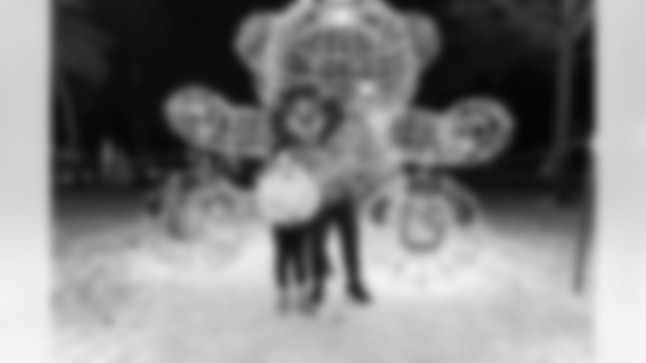 Detroit Lions Mascot Roary poses for a photo during the Cub Club Wild Lights event at the Detroit Zoo on Dec. 10, 2025 in Royal Oak, Mich. (Stephanie VanWagoner/Detroit Lions)