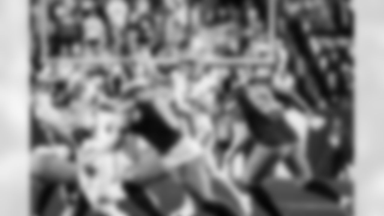 Detroit Lions quarterback Kyle Allen (8) throws the ball during an NFL football game against the Washington Commanders on Sunday, Nov. 9, 2025 in Landover, Md. (Jeff Nguyen/Detroit Lions via AP)