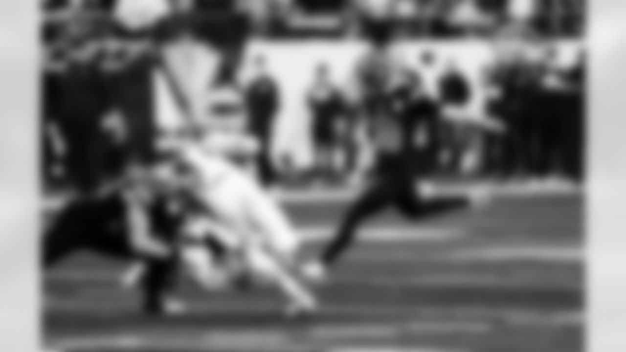 Detroit Lions kicker Jake Bates (39) kicks a field goal during an NFL football game against the Minnesota Vikings on Thursday, Dec. 25, 2025 in Minneapolis. (Jeff Nguyen/Detroit Lions via AP)