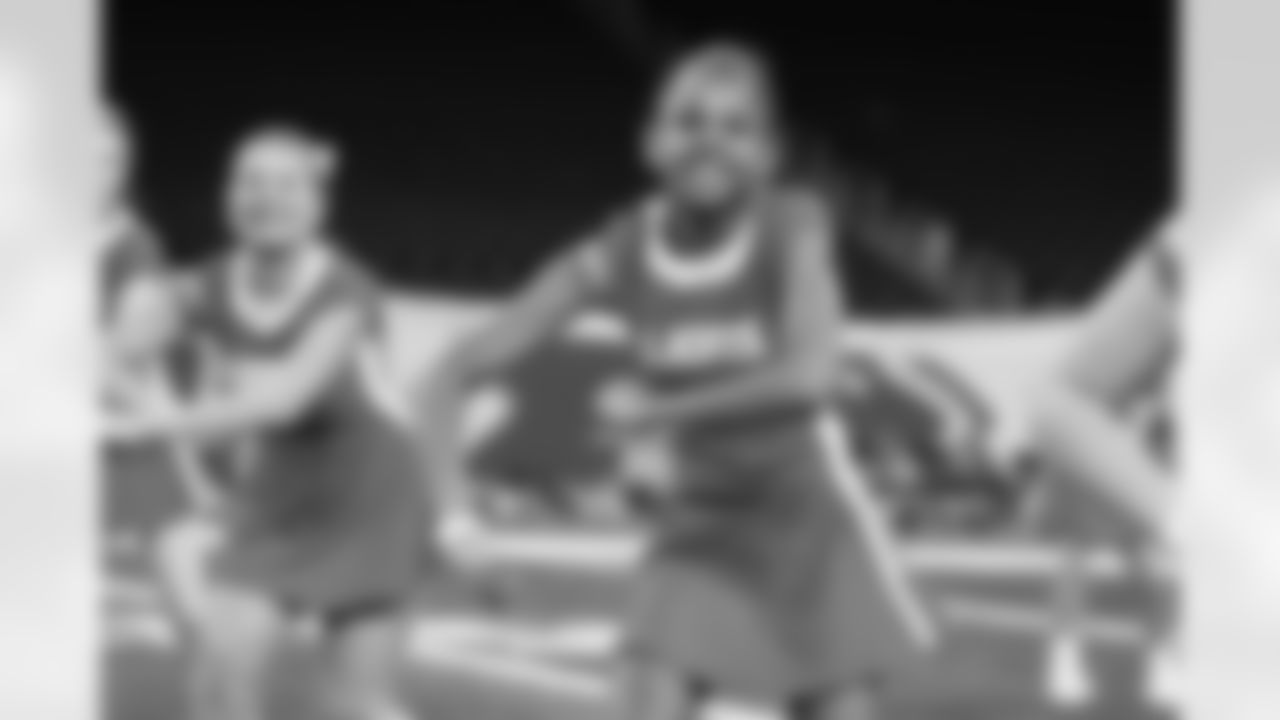 Participants during the junior cheer clinic at Ford Field on Dec. 7, 2025 in Detroit. (Mike Ferdinande/Detroit Lions)