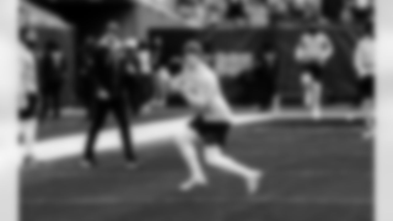 Detroit Lions wide receiver Tom Kennedy (85) before an NFL football game against the Chicago Bears on Sunday, Jan. 4, 2026 in Chicago. (Jeff Nguyen/Detroit Lions via AP)