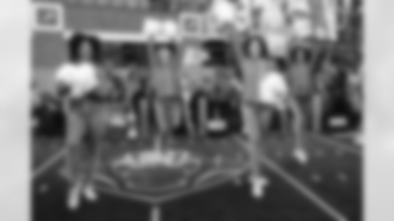 Detroit Lions Cheerleaders perform on the Fox broadcast before an NFL football game against the Green Bay Packers on Thursday, Nov. 27, 2025 in Detroit. (Mike Ferdinande/Detroit Lions)