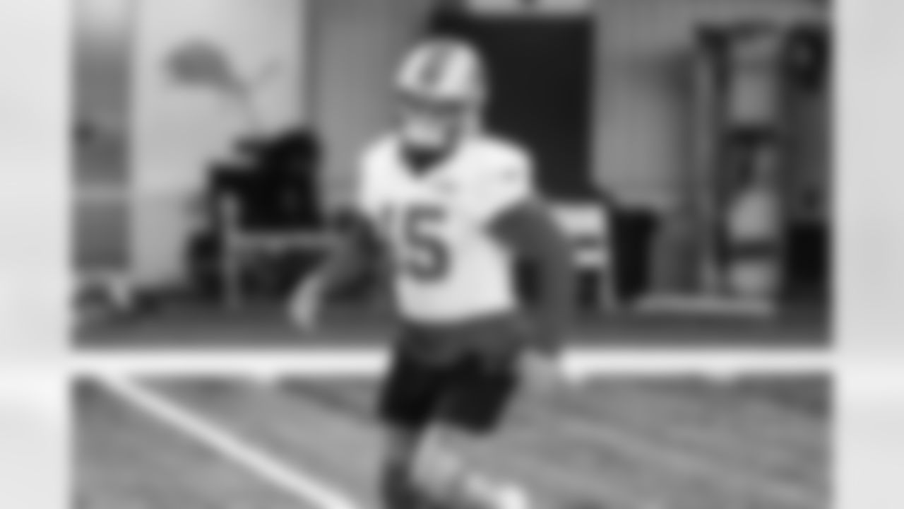 Detroit Lions linebacker Grant Stuard (15) during practice at the Meijer Performance Center on Dec. 2, 2025 in Allen Park, Mich. (Jeff Nguyen/Detroit Lions)