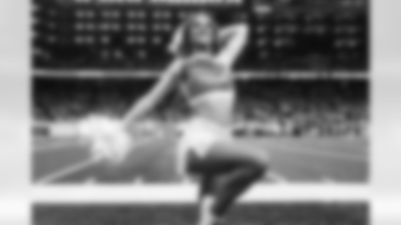 Detroit Lions Cheerleaders perform during an NFL football game against the Dallas Cowboys on Thursday, Dec. 4, 2025 in Detroit. (Mike Ferdinande/Detroit Lions)