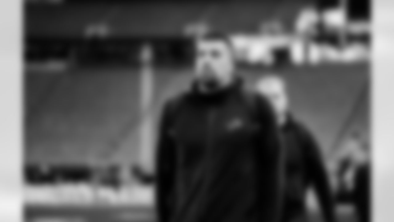 Detroit Lions tight end Shane Zylstra (84) arrives to an NFL football game against the Minnesota Vikings on Thursday, Dec. 25, 2025 in Minneapolis. (Jeff Nguyen/Detroit Lions via AP)