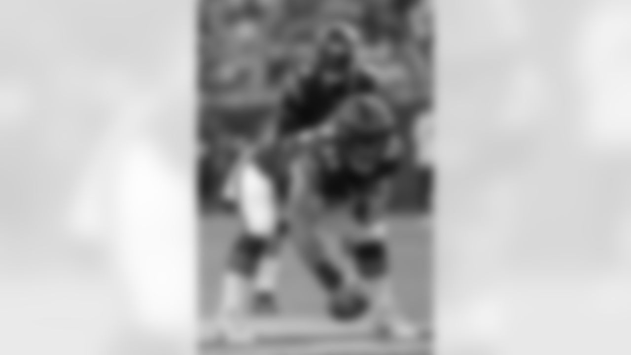 C Drew Dalman

Backed up by Ryan Bates

(AP Photo/Kamil Krzaczynski)