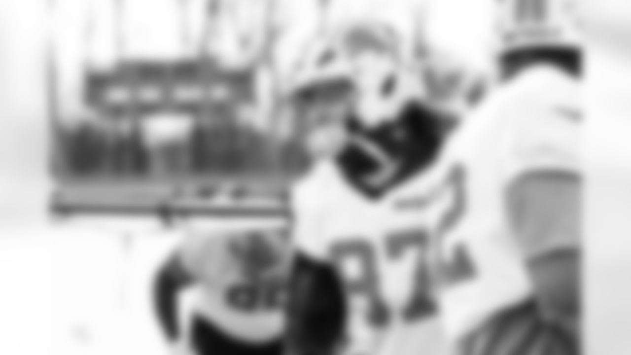 Detroit Lions edge rusher Aidan Hutchinson (97) during practice at the Meijer Performance Center on Jan. 2, 2026 in Allen Park, Mich. (Jeff Nguyen/Detroit Lions)