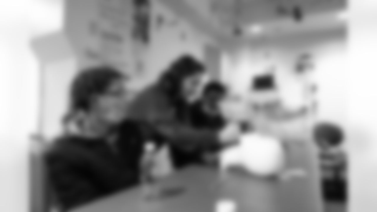 Students and a HFH employee doing an activity during a Detroit Lions Academy health and wellness field trip at the Henry Ford Health campus on Feb. 27, 2026 in Detroit. (Izzy Rincon/Detroit Lions)