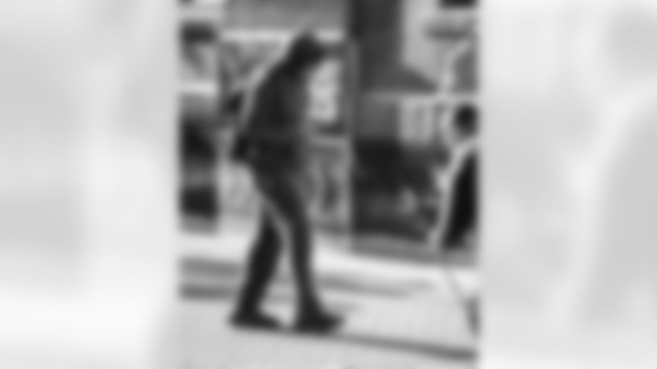 Detroit Lions running back Jahmyr Gibbs (0) arrives to an NFL football game against the New York Giants on Sunday, Nov. 23, 2025 in Detroit. (Jeff Nguyen/Detroit Lions via AP)