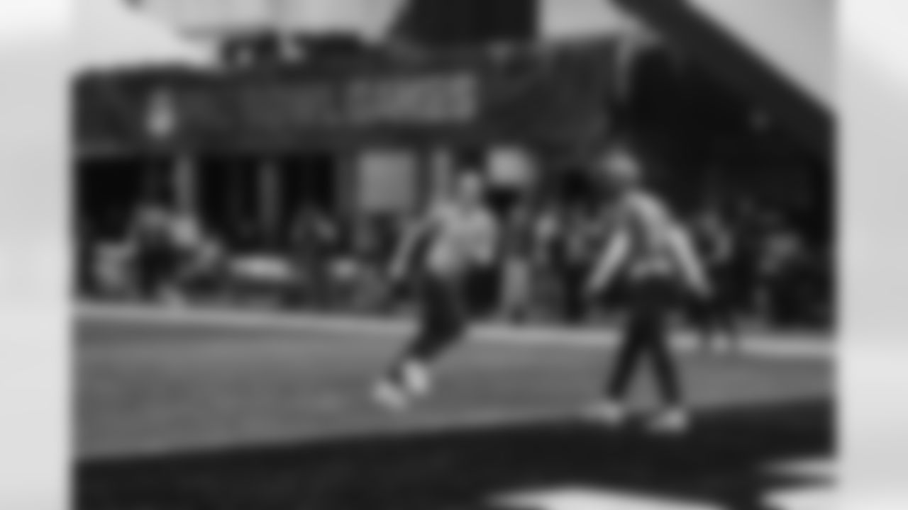 Detroit Lions quarterback Jared Goff (16) runs a route at Pro Bowl Games practice on Feb. 2, 2026 in San Francisco, California. (Stuart Zaas/Detroit Lions)