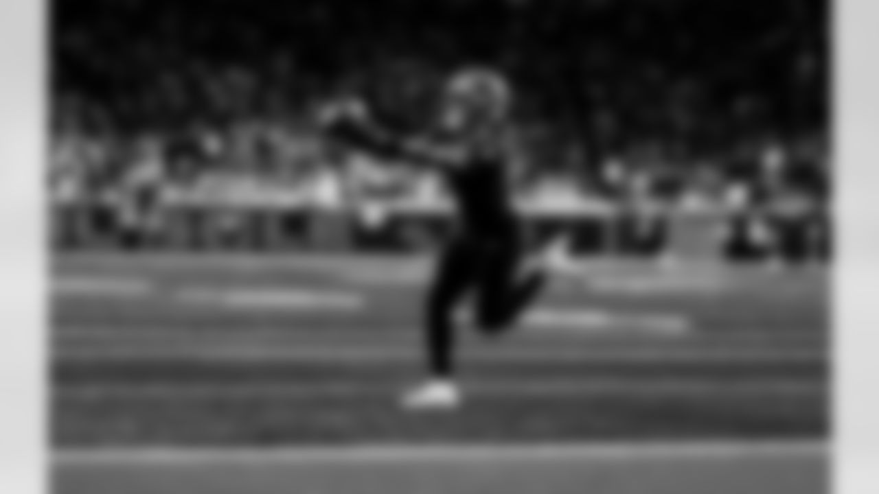 Detroit Lions running back Jahmyr Gibbs (0) scores a touchdown during an NFL football game against the New York Giants on Sunday, Nov. 23, 2025 in Detroit. (Jeff Nguyen/Detroit Lions via AP)