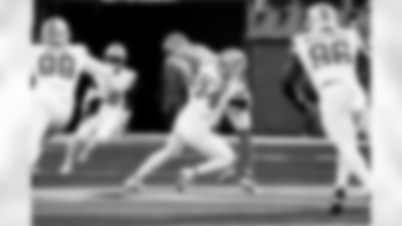 Detroit Lions linebacker Alex Anzalone (34) makes a tackle during an NFL football game against the Los Angeles Rams on Sunday, Dec. 14, 2025 in Inglewood, Calif. (Jeff Nguyen/Detroit Lions via AP)