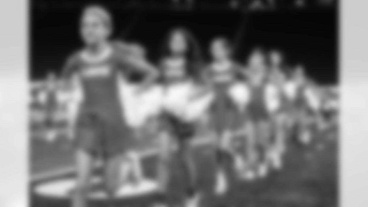 Participants during the junior cheer clinic at Ford Field on Dec. 7, 2025 in Detroit. (Mike Ferdinande/Detroit Lions)