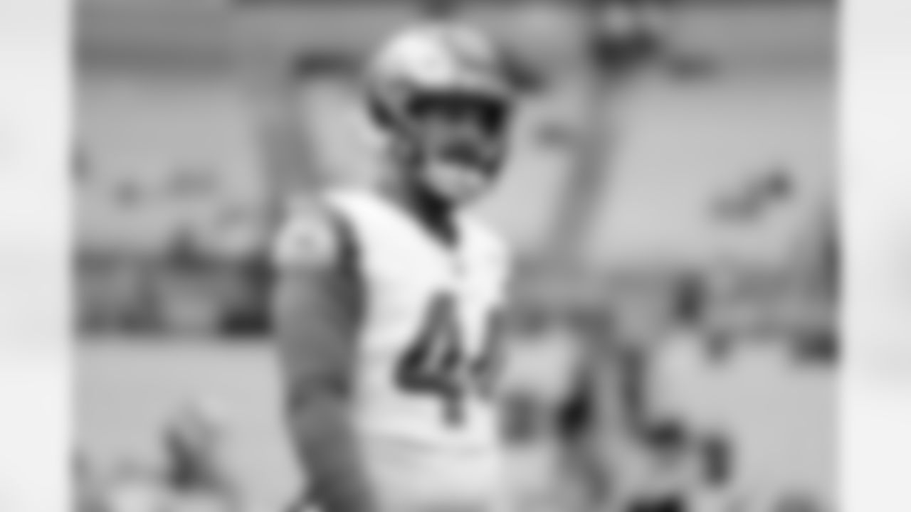 LS Jake McQuaide
(AP Photo/Kara Durrette)