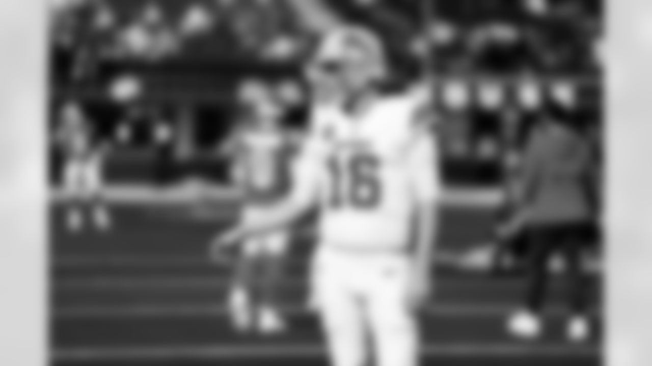 Detroit Lions quarterback Jared Goff (16) before an NFL football game against the Los Angeles Rams on Sunday, Dec. 14, 2025 in Inglewood, Calif. (Jeff Nguyen/Detroit Lions via AP)
