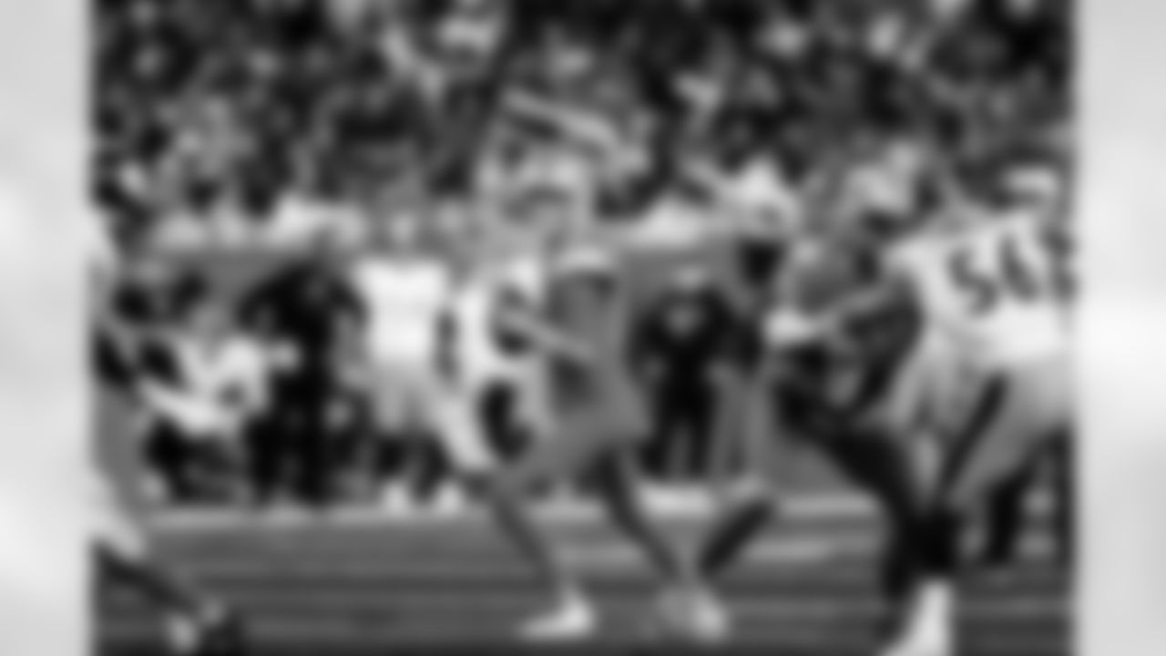 Detroit Lions quarterback Jared Goff (16) and Detroit Lions tackle Taylor Decker (68) during an NFL football game against the Pittsburgh Steelers on Sunday, Dec. 21, 2025 in Detroit. (Jeff Nguyen/Detroit Lions via AP)