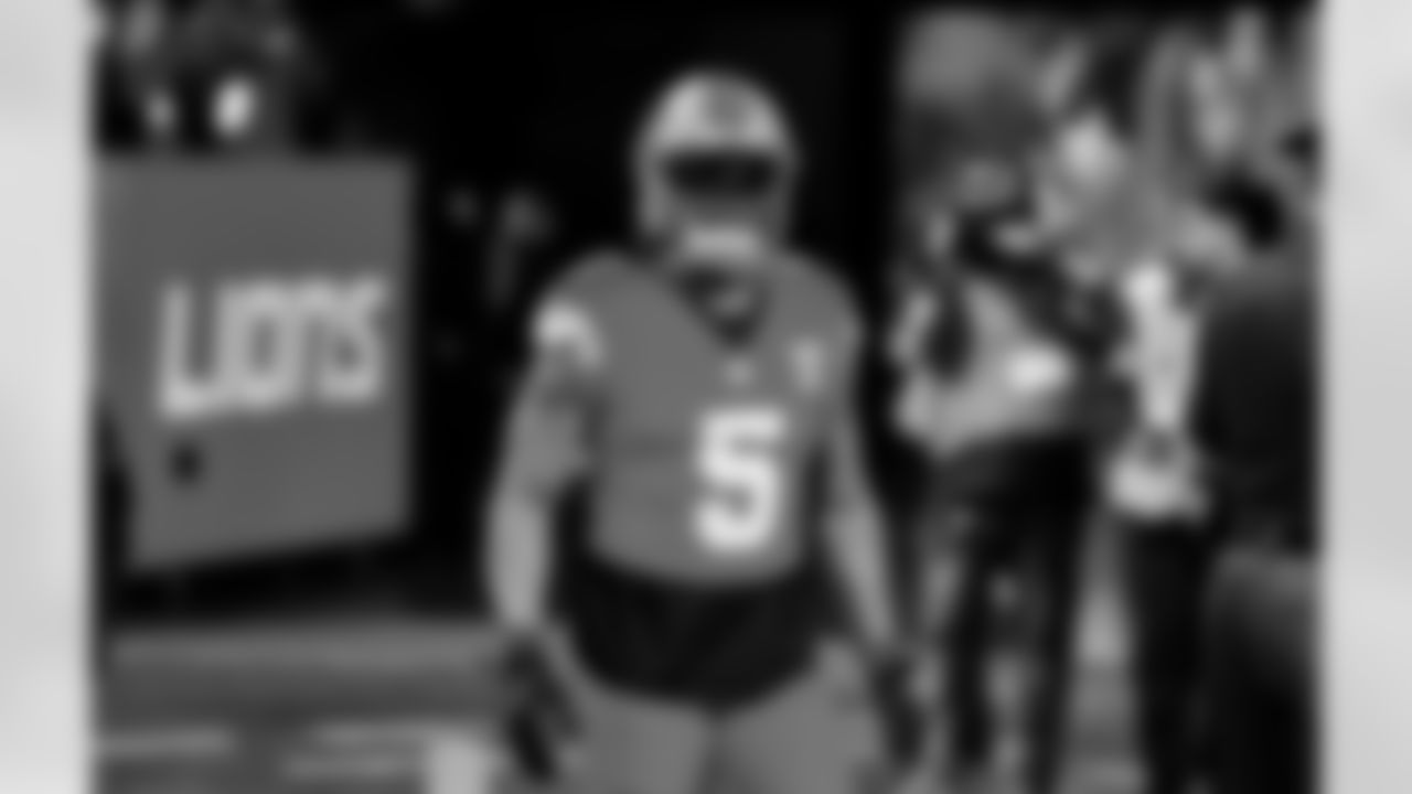 Detroit Lions running back David Montgomery (5) before an NFL football game against the Pittsburgh Steelers on Sunday, Dec. 21, 2025 in Detroit. (Jeff Nguyen/Detroit Lions via AP)