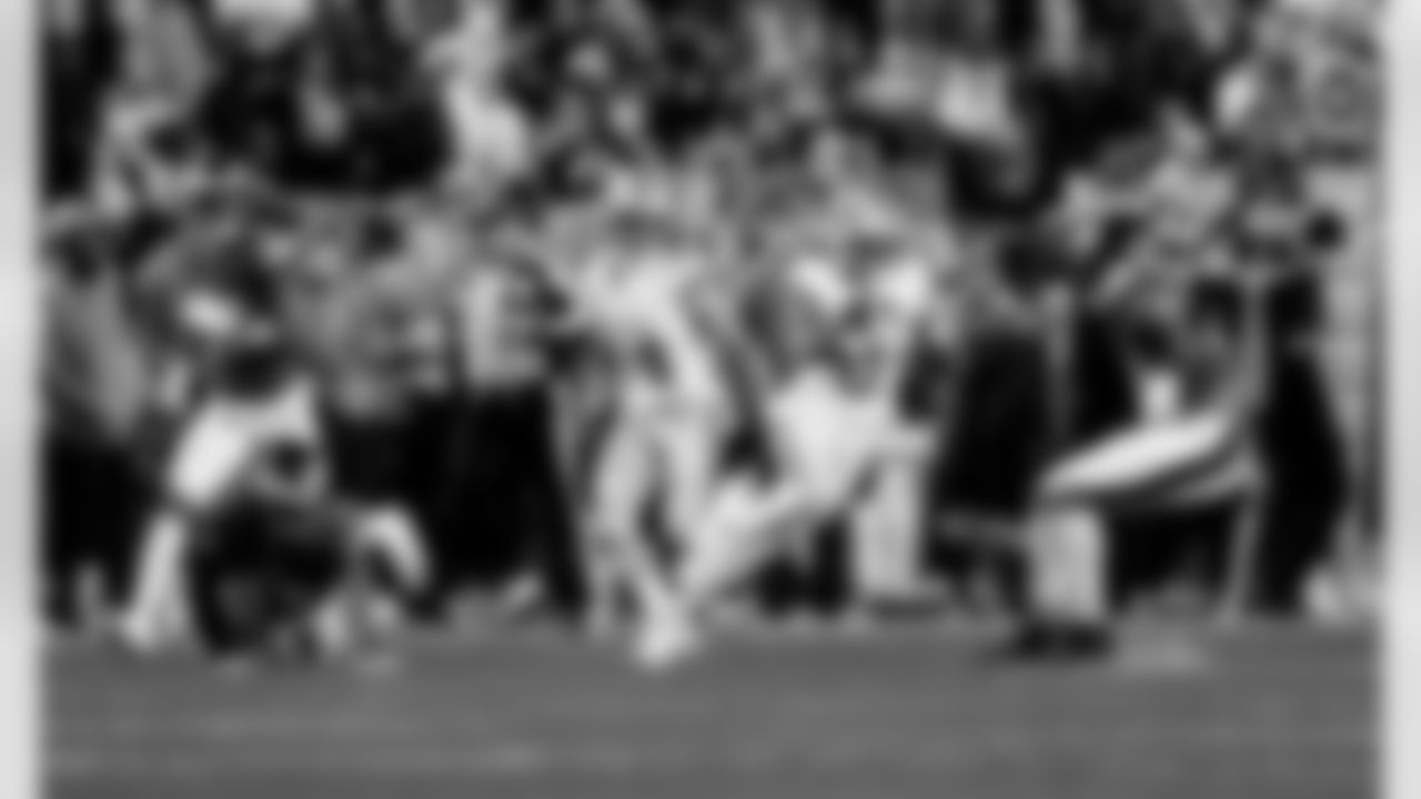 Detroit Lions wide receiver Amon-Ra St. Brown (14) and Detroit Lions running back Jahmyr Gibbs (0) during an NFL football game against the Philadelphia Eagles on Sunday, Nov. 16, 2025 in Philadelphia. (Jeff Nguyen/Detroit Lions via AP)