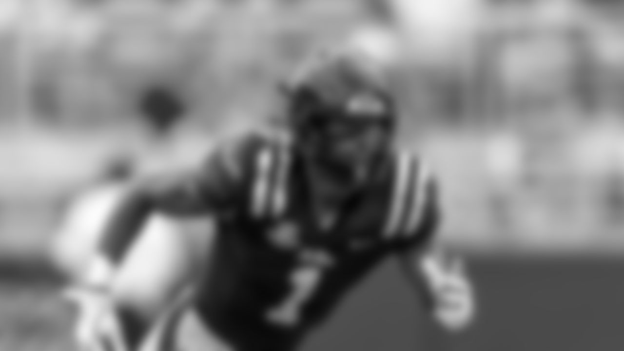 Mississippi WR De'Zhaun Stribling (1)