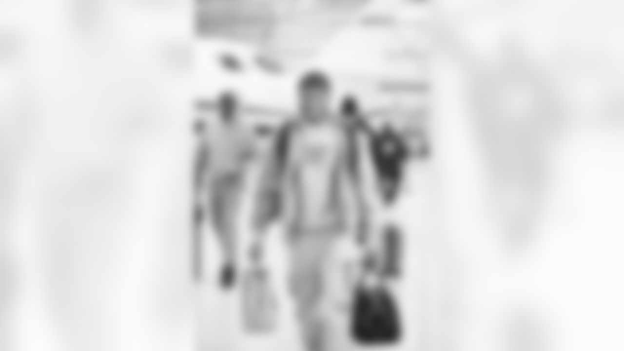 Detroit Lions running back David Montgomery (5) travels to Los Angeles on Nov. 13, 2025. (Jeff Nguyen/Detroit Lions via AP)