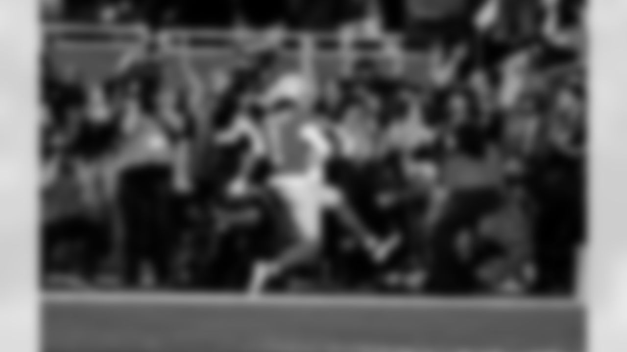 Detroit Lions wide receiver Jameson Williams (1) scores a touchdown during an NFL football game against the Green Bay Packers on Thursday, Nov. 27, 2025 in Detroit. (Jeff Nguyen/Detroit Lions via AP)