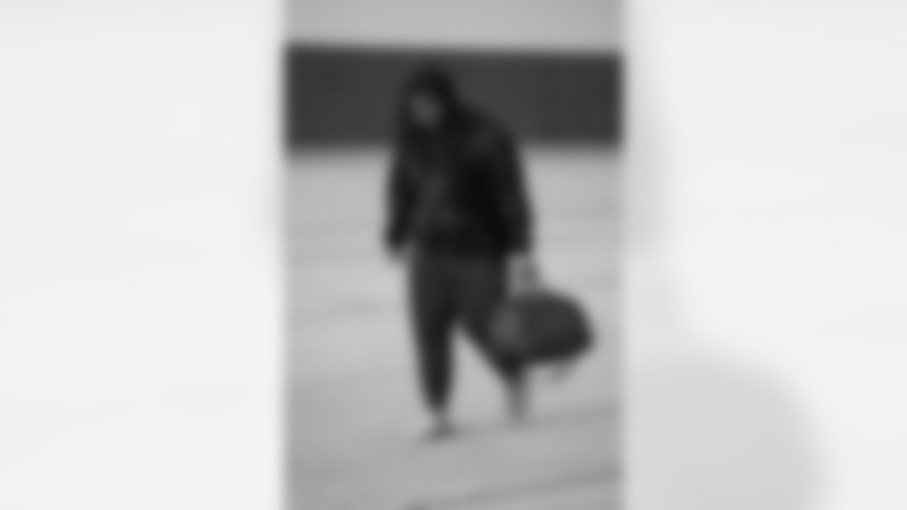 Detroit Lions defensive lineman Tyleik Williams (91) travels to Minneapolis on Dec. 24, 2025. (Jeff Nguyen/Detroit Lions via AP)