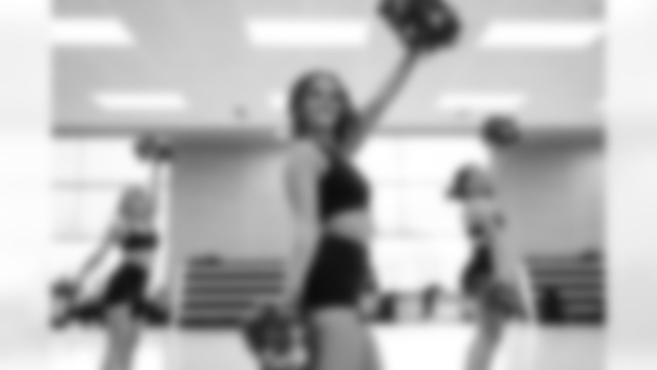 Contestants perform during the Detroit Lions Cheerleaders final look auditions at Lifetime Fitness on May 12, 2025 in Bloomfield Hills, Mich. (Mike Ferdinande/Detroit Lions)