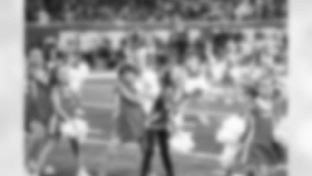Detroit Lions Junior Cheer Clinic performs at halftime during an NFL football game against the Pittsburgh Steelers on Sunday, Dec. 21, 2025 in Detroit. (Jeff Nguyen/Detroit Lions via AP)