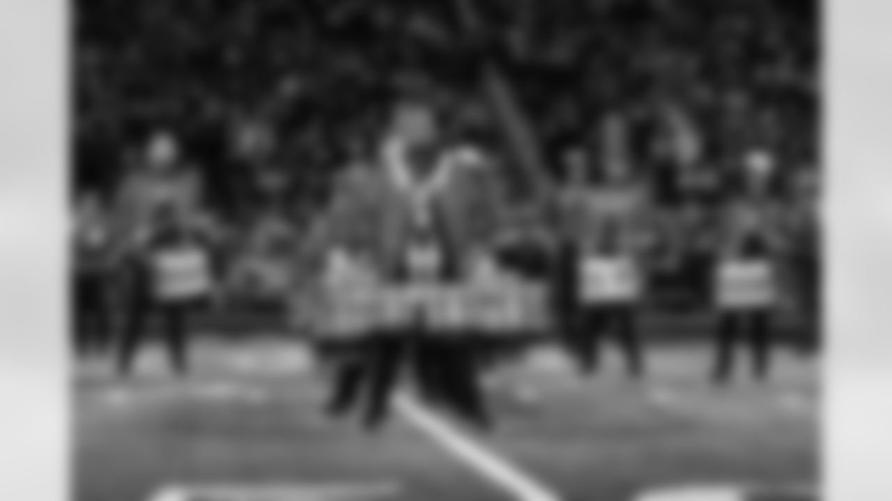 Detroit Lions Honolulu Boom performs before an NFL football game against the Pittsburgh Steelers on Sunday, Dec. 21, 2025 in Detroit. (Mike Ferdinande/Detroit Lions)