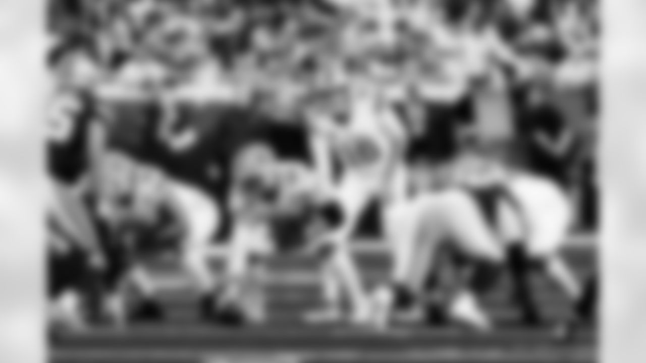 Detroit Lions offensive lineman Tate Ratledge (69), Detroit Lions offensive lineman Graham Glasgow (60), Detroit Lions quarterback Jared Goff (16), and Detroit Lions offensive lineman Miles Frazier (71) during an NFL football game against the Dallas Cowboys on Thursday, Dec. 4, 2025 in Detroit. (Jeff Nguyen/Detroit Lions via AP)