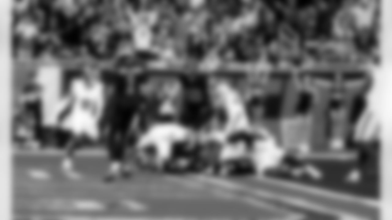 Detroit Lions wide receiver Amon-Ra St. Brown (14) scores a touchdown during an NFL football game against the New York Giants on Sunday, Nov. 23, 2025 in Detroit. (Jeff Nguyen/Detroit Lions via AP)