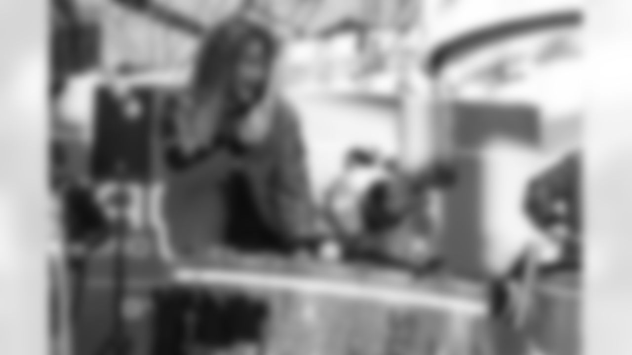 Detroit Lions Honolulu Boom performs before an NFL football game against the Pittsburgh Steelers on Sunday, Dec. 21, 2025 in Detroit. (Mike Ferdinande/Detroit Lions)