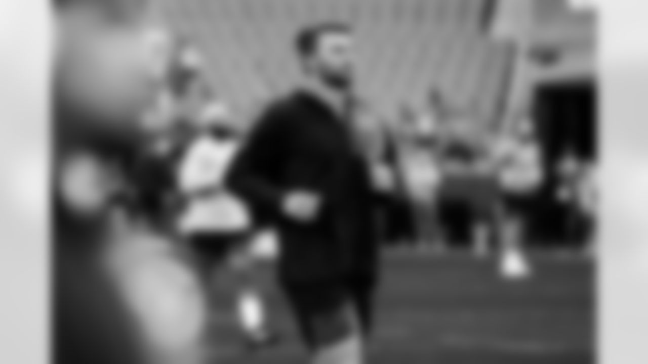 Detroit Lions tight end Brock Wright (89) before an NFL football game against the Kansas City Chiefs on Sunday, Oct. 12, 2025 in Kansas City, MO. (Jeff Nguyen/Detroit Lions via AP)
