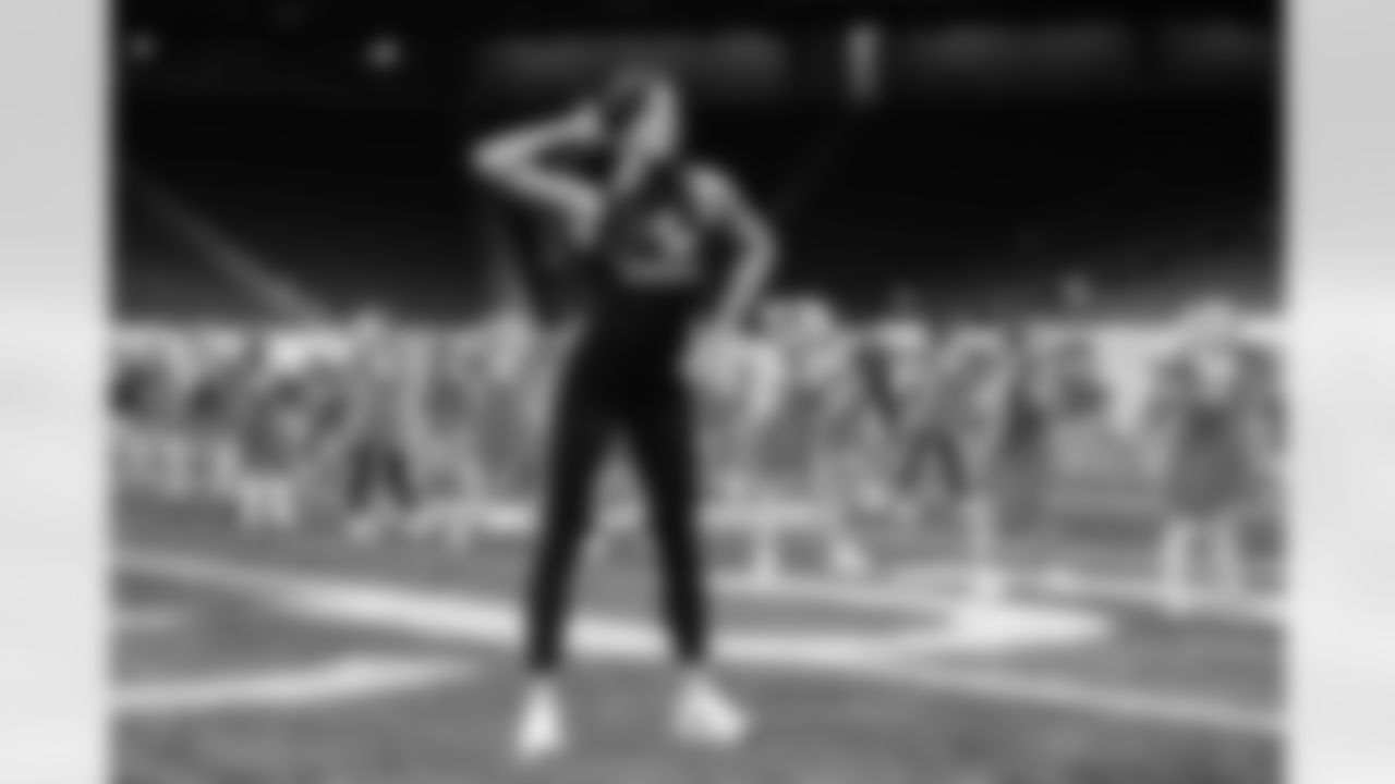 Participants during the junior cheer clinic at Ford Field on Dec. 7, 2025 in Detroit. (Mike Ferdinande/Detroit Lions)